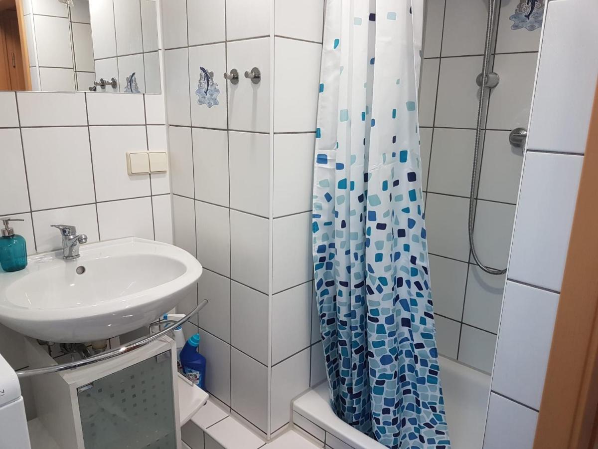 Ruhige Gemuetliche Ferienwohnung In Karlsruhe Daxlanden Fuer Monteure, Pendler, Geschaefsreisen, Wochenendreisen Eksteriør billede